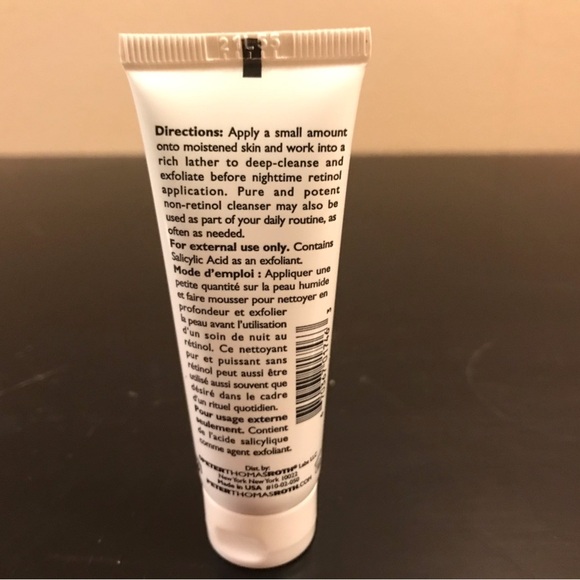Peter Thomas Roth Retinol Fusion PM Exfoliating Cleanser - White - Picture 2 of 2